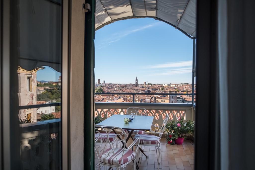 Casa Corvina Apartment Verona Exterior photo